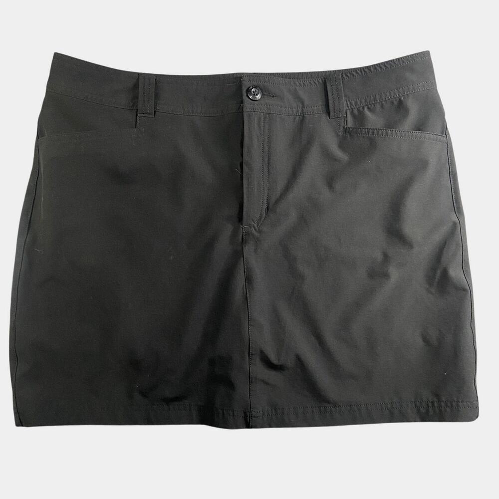 Eddie Bauer Skort Sz 14 Golf Hiking Camping Skirt Built in Shorts Dark Gray